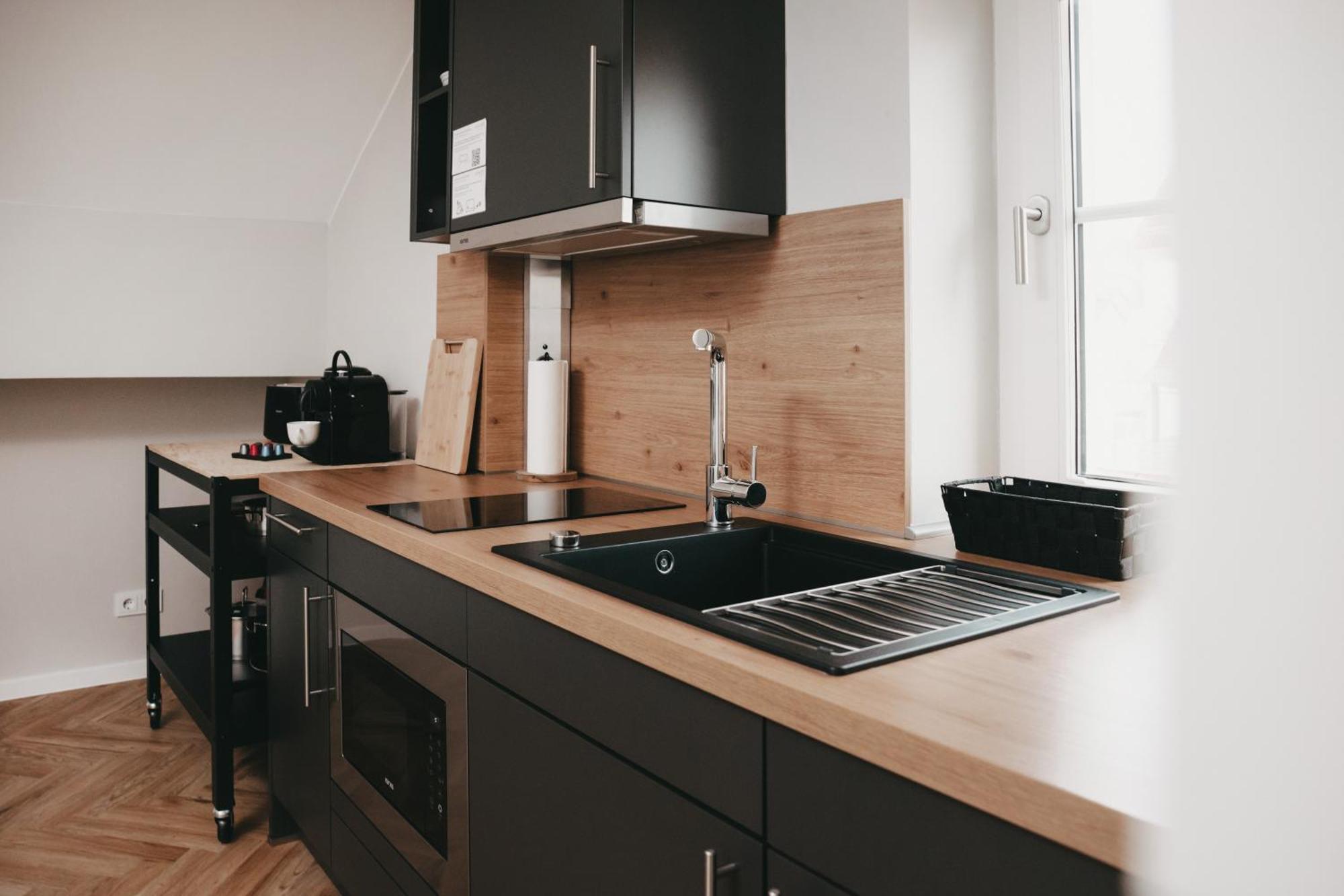 Dom Apartment III - Modern & Zentral Mit Kostenfreiem Parkplatz فولدا المظهر الخارجي الصورة