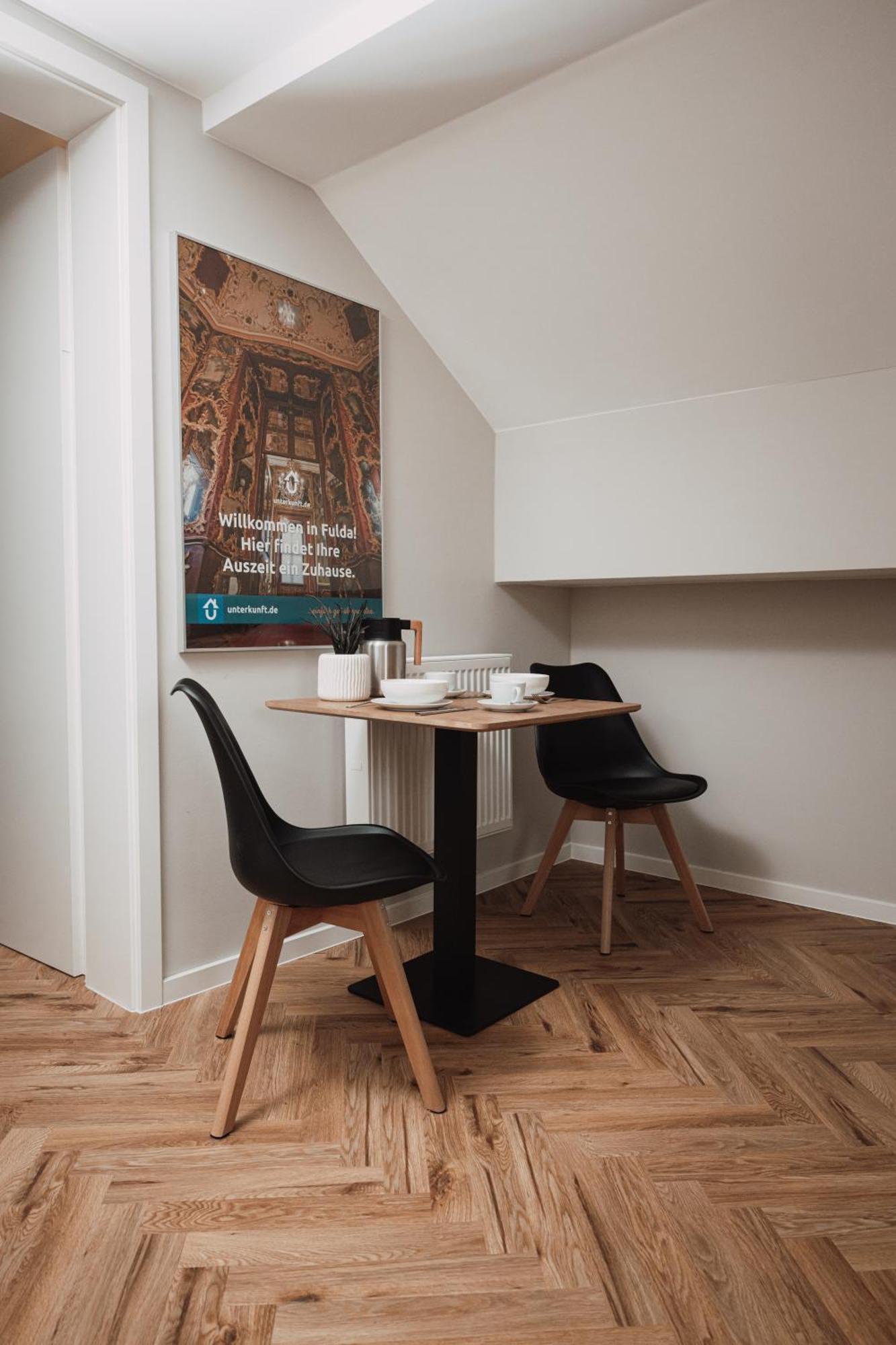 Dom Apartment III - Modern & Zentral Mit Kostenfreiem Parkplatz فولدا المظهر الخارجي الصورة